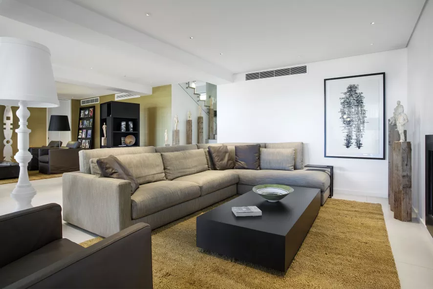 Moooi Oblique Boekenkast Small Zwart 15 Moooi Oblique Boekenkast Small Zwart - Afbeelding 15