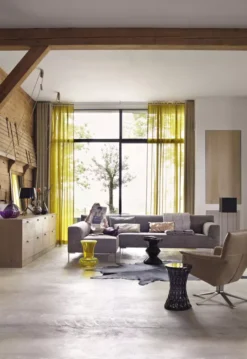 POLSPOTTEN Zig Zag Bijzettafel Gelakt Red -Flos Winkel x886x886 1304.jpg.pagespeed.ic .FOeLpLEOzK