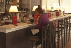 Luceplan Costanza Tafellamp Telescopisch Met Dimmer En Schroef Aluminium/zwart -Flos Winkel x886x886 LP1204078.jpg.pagespeed.ic .rbq8O0ClhU