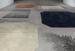 &tradition The Moor Rug Vloerkleed 170x240 Blue Midnight 18 &tradition The Moor Rug Vloerkleed 170x240 Blue Midnight -Flos Winkel x886x886 andtradition the moor rug 170x240 sfeer 3.jpg.pagespeed.ic .85KDAOSaGN