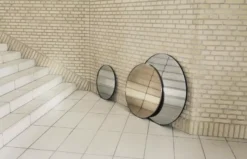 AYTM Circum Spiegel Ø110 Zwart -Flos Winkel x886x886 aytm circum spiegel 709.jpg.pagespeed.ic .rMs0 coNAH