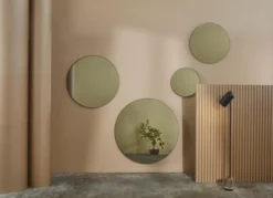 AYTM Circum Spiegel Ø110 Zwart -Flos Winkel x886x886 aytm globe vaas 302.jpg.pagespeed.ic .m4ekZnMPiL