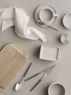 Blomus Pilar Botervloot Moonbeam -Flos Winkel x886x886 blomus pilar botervloot9.jpg.pagespeed.ic .LkkPYY2xvY