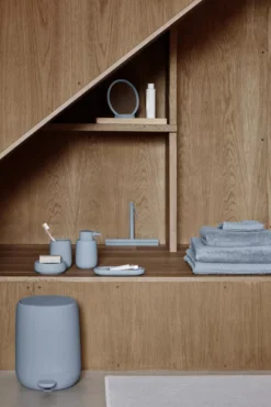 Blomus Sono Tray/dienblad Wit -Flos Winkel x886x886 blomus sono pedaalemmer 5l5.jpg.pagespeed.ic .lezERAH83R