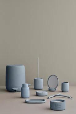 Blomus Sono Tray/dienblad Wit -Flos Winkel x886x886 blomus sono pedaalemmer 5l6.jpg.pagespeed.ic .m7Sr NvU2k