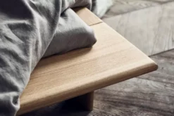 Bolia Haven Bed 206x230 Naturel Geolied Eiken -Flos Winkel x886x886 bolia haven bed 166x2305.jpg.pagespeed.ic .4mtChmMshH 1