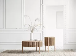 Bolia Story Bijzettafel Ø45 Wit Gepigmenteerd Geolied Eiken -Flos Winkel x886x886 bolia story bijzettafel1.jpeg.pagespeed.ic .FZU5MXJQvJ