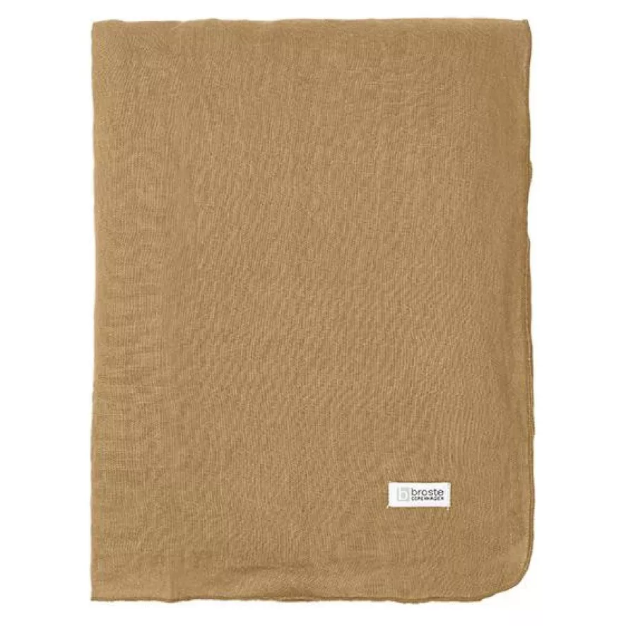 Broste Copenhagen Gracie Tafelkleed 160x200 Indian Tan 1 Broste Copenhagen Gracie Tafelkleed 160x200 Indian Tan