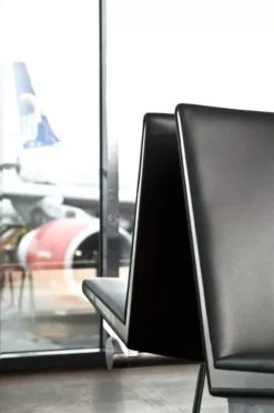 Carl Hansen & Son CH402 Kastrup Bank Loke 7150 -Flos Winkel x886x886 carl hansen ch401 kastrup fauteuil4.jpg.pagespeed.ic .0YH kHbQ2I