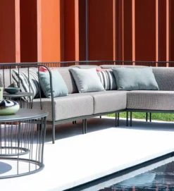 Emu CannolÃ¨ Salontafel Ø105 Antique Iron -Flos Winkel x886x886 emu cannol salontafel rond 609.jpg.pagespeed.ic .b0AE9ldZuC