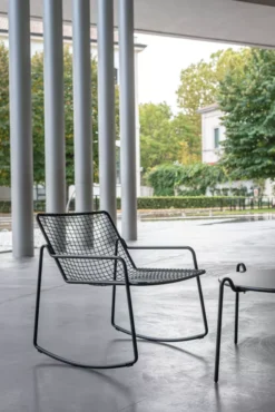 Emu Rio R50 Salontafel 104 Maple Red -Flos Winkel x886x886 emu rio r50 schommelstoel11.jpg.pagespeed.ic .OuuSO9rdYn