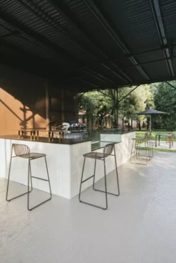 Emu Riviera Barkruk Mat Wit 10 Emu Riviera Barkruk Mat Wit -Flos Winkel x886x886 emu riviera barkruk12.jpg.pagespeed.ic .skclNeUI v