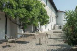 Emu Magnetisch Zitkussen Vierkant Wit -Flos Winkel x886x886 emu star tuinstoel21.jpg.pagespeed.ic .jND4u5qpKC