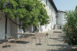 Emu Star Tuinstoel Met Armleuningen Grey -Flos Winkel x886x886 emu star tuintafel rechthoek 160x9016.jpg.pagespeed.ic .STWH9GlW S