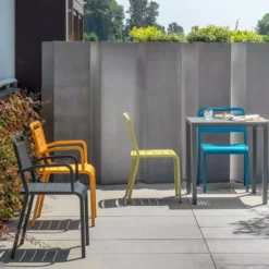 Emu Urban Armchair Tuinstoel Groen -Flos Winkel x886x886 emu urban armchair stoel sfeer 2.jpg.pagespeed.ic .5li GhI4Yd