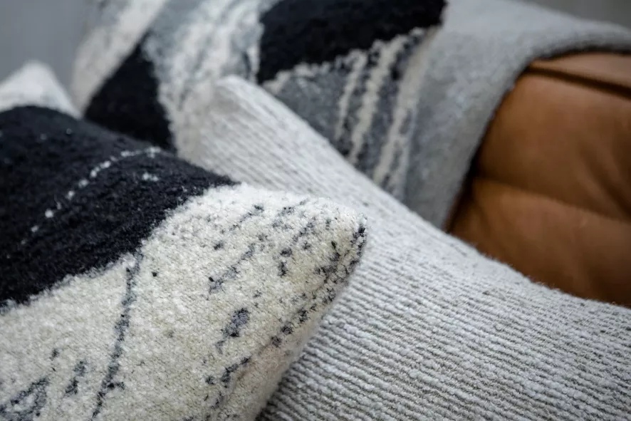 Ethnicraft Nomad Kussen 60x40 Oat 7 Ethnicraft Nomad Kussen 60x40 Oat - Afbeelding 7