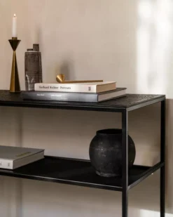 Ethnicraft Pentagon Sidetabel Console 150x40x75 -Flos Winkel x886x886 ethnicraft pentagon sidetable 150x40x754.jpg.pagespeed.ic .T517WU5bqs