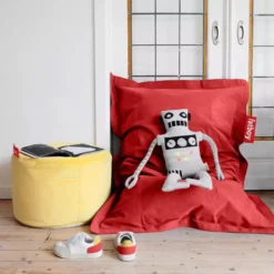 Fatboy Junior Stonewashed Zitzak Rhubarb -Flos Winkel x886x886 fatboy junior stonewashed zitzak20.jpg.pagespeed.ic .JL2c3AtO1E