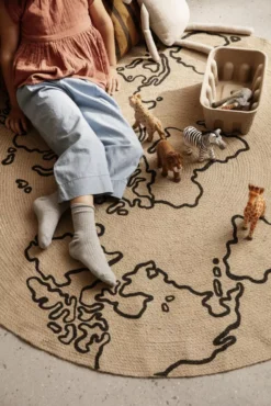 Ferm Living World Jute Vloerkleed Large 8 Ferm Living World Jute Vloerkleed Large -Flos Winkel x886x886 ferm living world jute vloerkleed large1.jpg.pagespeed.ic .ovESVdzqlN