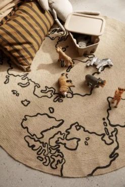 Ferm Living World Jute Vloerkleed Large 9 Ferm Living World Jute Vloerkleed Large -Flos Winkel x886x886 ferm living world jute vloerkleed large2.jpg.pagespeed.ic .A5aO1w0E4c