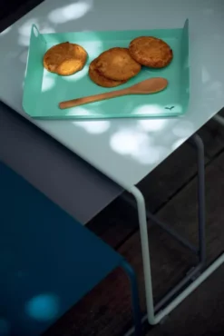 Fermob Alto Dienblad 23x17 Anthracite -Flos Winkel x886x886 fermob alto dienblad 23x17.jpeg.pagespeed.ic .4fYUPbjJbl