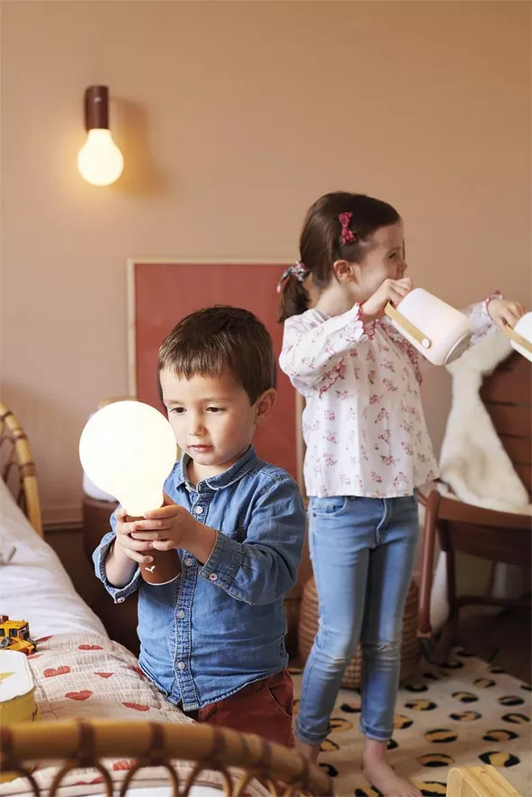 Fermob Luxembourg Schommelstoel Liquorice 10 Fermob Luxembourg Schommelstoel Liquorice - Afbeelding 10