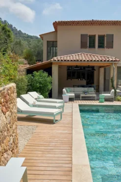 Fermob Bellevie Ligbed Kussen Wit Storm Grey 19 Fermob Bellevie Ligbed Kussen Wit Storm Grey -Flos Winkel x886x886 fermob bellevie ligbed kussen wit4.jpg.pagespeed.ic .QWg T4s8 a