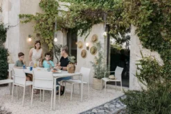 Fermob Cadiz Tuinstoel Cactus -Flos Winkel x886x886 fermob calvi eettafel 195x9525.jpg.pagespeed.ic .kGKpDQ5viP