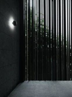 Flos Bellhop Wandlamp Buiten LED Zwart -Flos Winkel x886x886 flos bellhop wandlamp led7.jpg.pagespeed.ic .Dibc7HjfEF