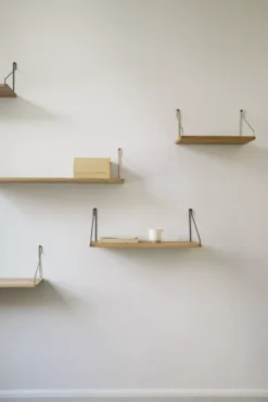 Frama Shelf Wandplank 60x20 Donker/roestvrijstaal -Flos Winkel x886x886 frama shelf wandplank 80x274.jpg.pagespeed.ic .22iJKeuXbe