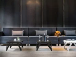 Functionals Lloyd Low Salontafel Donkergrijs 60x60 -Flos Winkel x886x886 functionals lloyd low salontafel 60x60 sfeer 2.jpg.pagespeed.ic .uyNuv7Yj2I