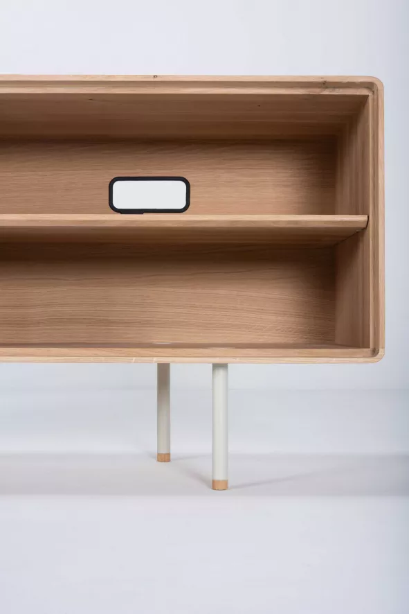 Gazzda Fina Dressoir Tv-meubel 150x45 Mushroom 4176 Whitewash 2 Gazzda Fina Dressoir Tv-meubel 150x45 Mushroom 4176 Whitewash - Afbeelding 2