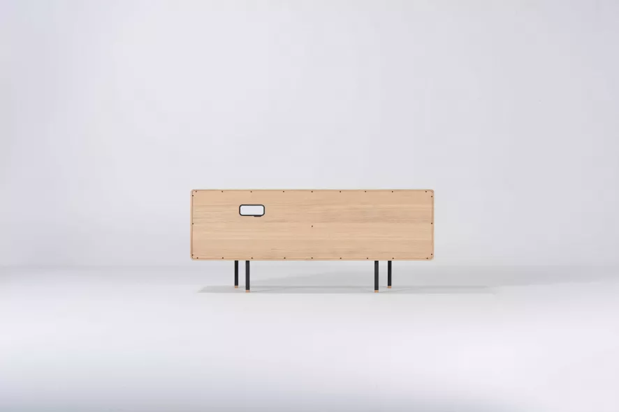 Gazzda Fina Dressoir Tv-meubel 150x45 Mushroom 4176 Whitewash 11 Gazzda Fina Dressoir Tv-meubel 150x45 Mushroom 4176 Whitewash - Afbeelding 11