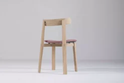 Gazzda Nora Stoel Whitewash Main Line Flax Barbican -Flos Winkel x886x886 gazzda nora stoel20.jpg.pagespeed.ic .ehUSo1dJaP