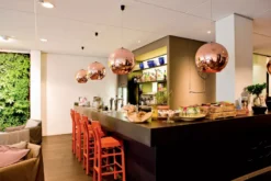 Gervasoni Ghost 04 Fauteuil Stof Natural Lino Bianco -Flos Winkel x886x886 gervasoni projects 2015 die0946.jpg.pagespeed.ic .qU91t2s1zT