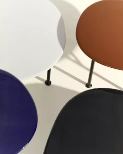 Gubi Carmel Salontafel 60 Rock Red -Flos Winkel x886x886 gubi carmel salontafel 606.jpg.pagespeed.ic .14zCCVFyw5