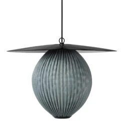 Gubi Satellite Hanglamp Ø27 Wit 7 Gubi Satellite Hanglamp Ø27 Wit -Flos Winkel x886x886 gubi satellite hanglamp large grijs 1.jpg.pagespeed.ic .WLyA3MvtEZ