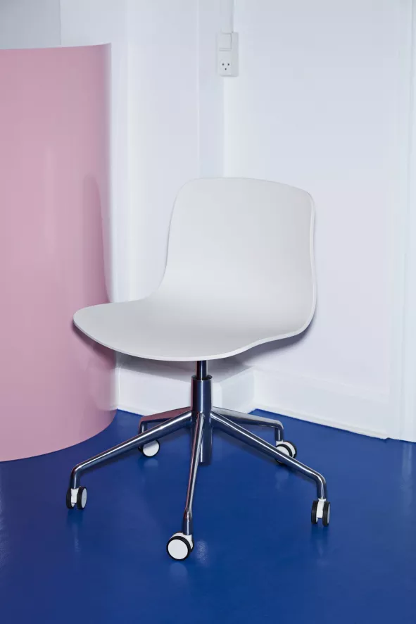 Hay AAC14 Bureaustoel Aluminium Onderstel Dusty Mint 2 Hay AAC14 Bureaustoel Aluminium Onderstel Dusty Mint - Afbeelding 2