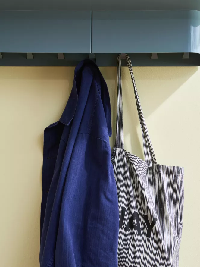 Hay Korpus Shelf Wandplank 7 Haken Midnight Blue 7 Hay Korpus Shelf Wandplank 7 Haken Midnight Blue - Afbeelding 7