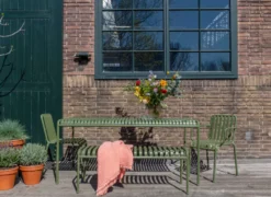 Hay Palissade Tuintafel 170x90 Olijf -Flos Winkel x886x886 hay palissade armchair tuinstoel2.jpg.pagespeed.ic .S5pduTKgnj