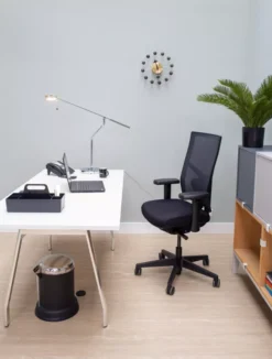 Hembridge Carroll Bureaustoel NPR Mesh A2 Zwart -Flos Winkel x886x886 hembridge carroll bureaustoel npr mesh a2 zwart9.jpg.pagespeed.ic .QIbwQ0wXNB