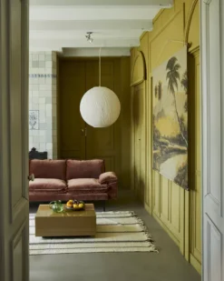 HKliving Retro Bank 4-zits Velvet Corduroy Aged Gold -Flos Winkel x886x886 hkliving the emeralds glass jug karaf3.jpg.pagespeed.ic .CrF2R9dScW