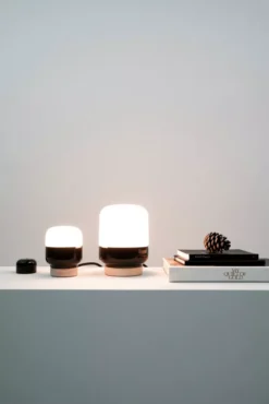 Ifö Electric Ohm 140/190 Tafellamp Ø14 Opaal Zwart -Flos Winkel x886x886 if electric ohm 140 190 tafellamp porselein6.JPG.pagespeed.ic .pbZSgR 4QD