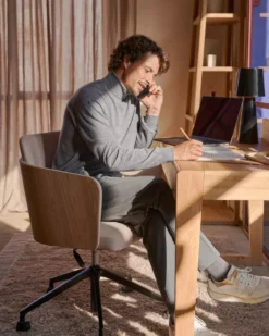 Kave Home Marely Vloerkleed 230x160 Bruin -Flos Winkel x886x886 kave home madai bureaustoel beige2.jpg.pagespeed.ic .l6NShpcif3