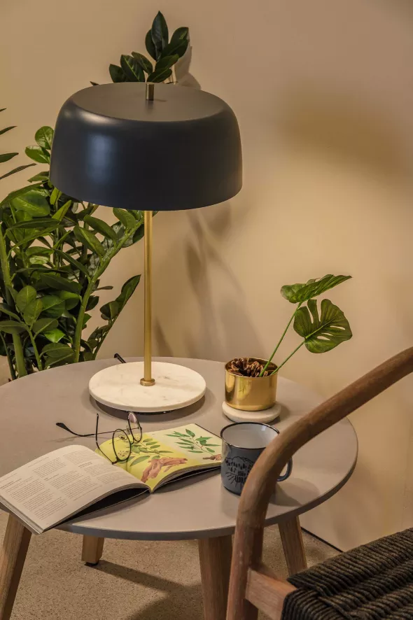 Kave Home Nina Stoel Eucalyptus Mat Zwart Met Zwart Koord 3 Kave Home Nina Stoel Eucalyptus Mat Zwart Met Zwart Koord - Afbeelding 3