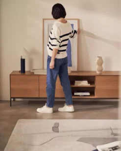 Kave Home Vedrana Tv-meubel 195x55 Walnoot -Flos Winkel x886x886 kave home vedrana tv kast 195x559.jpg.pagespeed.ic .C8e7fAYzzu