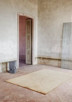 Linie Design Circulus Vloerkleed 200x300 Ochre -Flos Winkel x886x886 linie design circulus vloerkleed 140x2002.jpg.pagespeed.ic .SW4shdInBt