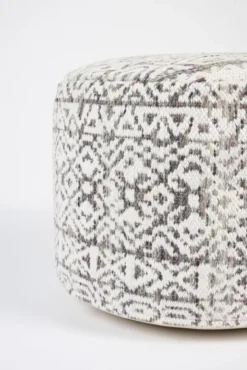 Livingstone Design Bon Poef Plum -Flos Winkel x886x886 livingstone design bon poef7.jpg.pagespeed.ic .efrbqv7 D4