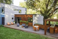 Loll Designs Lollygagger Bijzettafel Rond Chargoal Grey -Flos Winkel x886x886 loll designs lollygagger schommelstoel12.jpg.pagespeed.ic .pmMtutyqaI