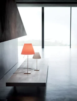 Luceplan Costanza Tafellamp Telescopisch Met Dimmer En Schroef Aluminium/zwart -Flos Winkel x886x886 luceplan costanza tafellamp sfeer2.jpg.pagespeed.ic .MldJZbkYsr